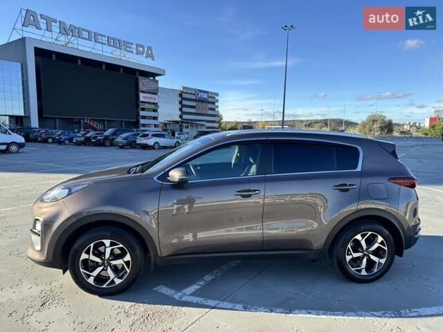 Кіа Sportage 2021 у Харкові на Automoto.ua Коричневий Кіа Sportage, об'ємом двигуна 1.59 л та пробігом 66 тис. км за 18999 $, фото 16 на Automoto.ua