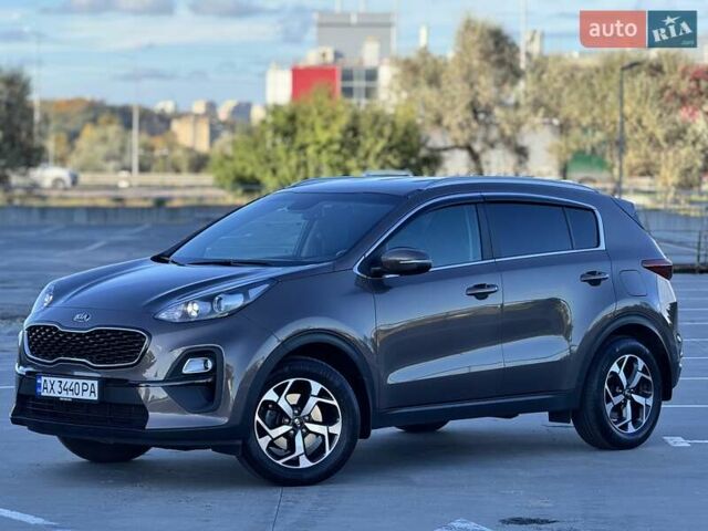 Кіа Sportage 2021 у Харкові на Automoto.ua Коричневий Кіа Sportage, об'ємом двигуна 1.59 л та пробігом 66 тис. км за 18999 $, фото 7 на Automoto.ua