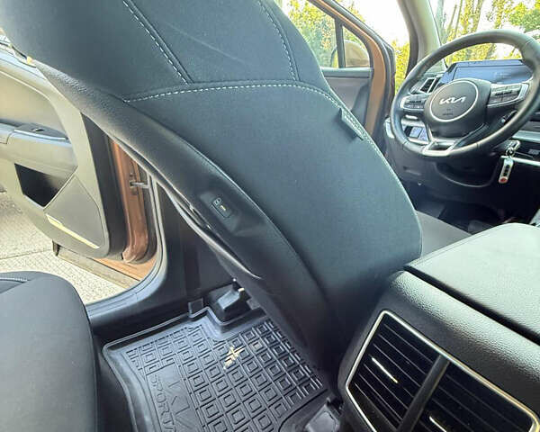 Коричневий Кіа Sportage, об'ємом двигуна 1.6 л та пробігом 6 тис. км за 27200 $, фото 4 на Automoto.ua