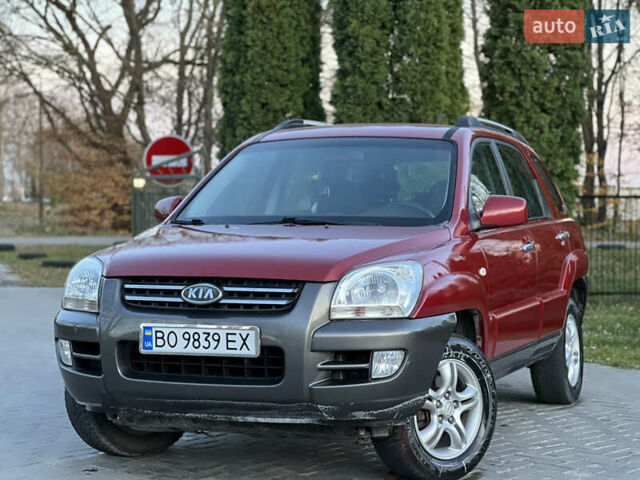 Червоний Кіа Sportage, об'ємом двигуна 2 л та пробігом 300 тис. км за 5999 $, фото 4 на Automoto.ua