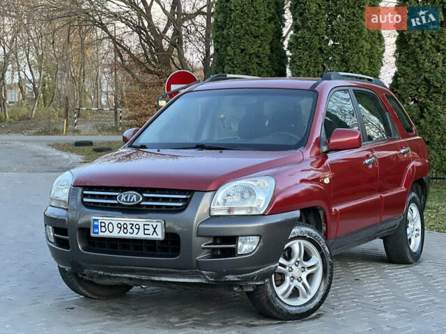 Червоний Кіа Sportage, об'ємом двигуна 2 л та пробігом 300 тис. км за 5999 $, фото 2 на Automoto.ua