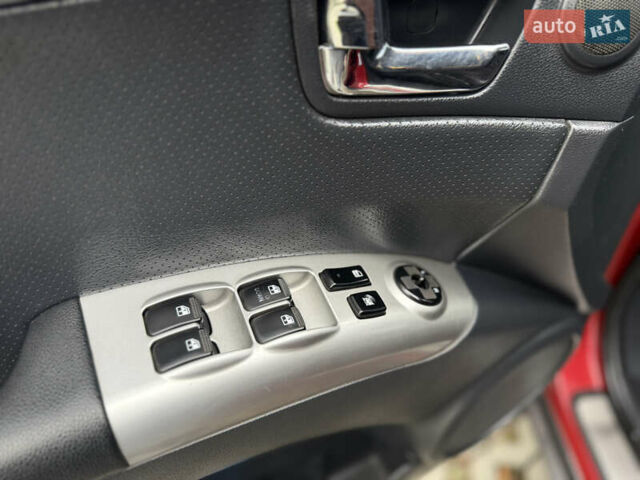 Красный Киа Sportage, объемом двигателя 2.66 л и пробегом 275 тыс. км за 7500 $, фото 57 на Automoto.ua