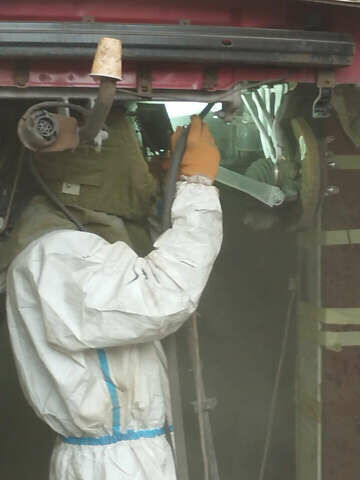 Красный Киа Sportage, объемом двигателя 2.66 л и пробегом 275 тыс. км за 7500 $, фото 60 на Automoto.ua