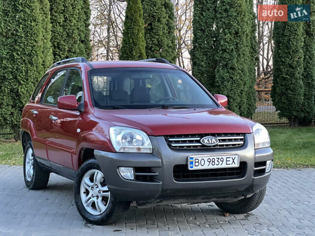 Червоний Кіа Sportage, об'ємом двигуна 2 л та пробігом 300 тис. км за 5999 $, фото 17 на Automoto.ua