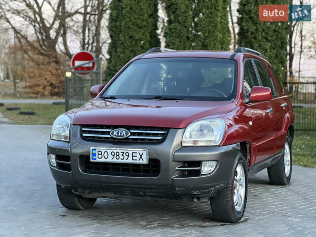 Червоний Кіа Sportage, об'ємом двигуна 2 л та пробігом 300 тис. км за 5999 $, фото 9 на Automoto.ua