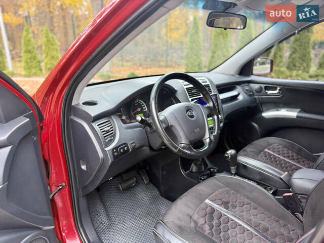 Красный Киа Sportage, объемом двигателя 2.66 л и пробегом 275 тыс. км за 7500 $, фото 56 на Automoto.ua