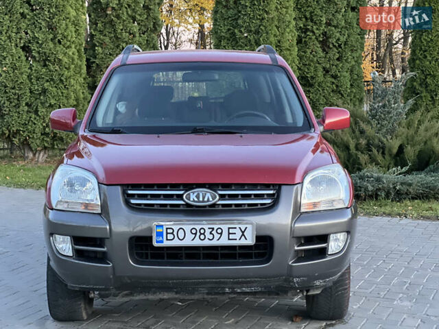 Червоний Кіа Sportage, об'ємом двигуна 2 л та пробігом 300 тис. км за 5999 $, фото 7 на Automoto.ua