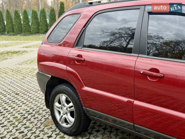 Красный Киа Sportage, объемом двигателя 2.66 л и пробегом 275 тыс. км за 7500 $, фото 8 на Automoto.ua