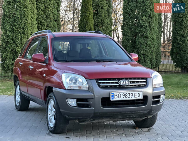 Червоний Кіа Sportage, об'ємом двигуна 2 л та пробігом 300 тис. км за 5999 $, фото 10 на Automoto.ua