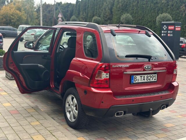 Красный Киа Sportage, объемом двигателя 2 л и пробегом 222 тыс. км за 8500 $, фото 1 на Automoto.ua