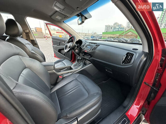 Червоний Кіа Sportage, об'ємом двигуна 2 л та пробігом 150 тис. км за 13500 $, фото 46 на Automoto.ua