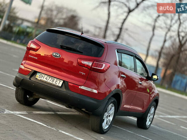 Червоний Кіа Sportage, об'ємом двигуна 2 л та пробігом 150 тис. км за 13500 $, фото 23 на Automoto.ua
