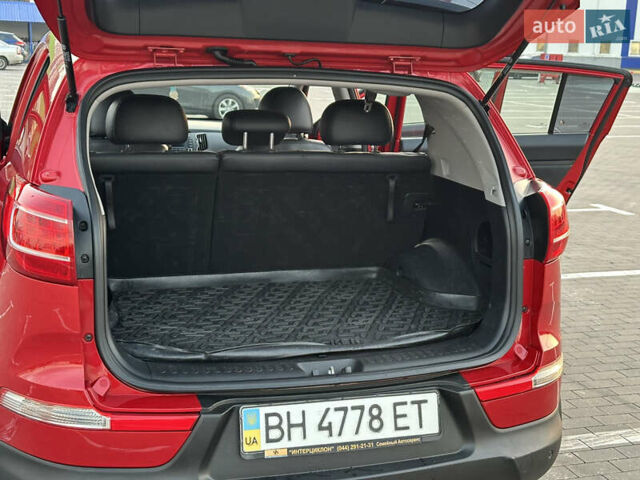 Червоний Кіа Sportage, об'ємом двигуна 2 л та пробігом 150 тис. км за 13500 $, фото 30 на Automoto.ua