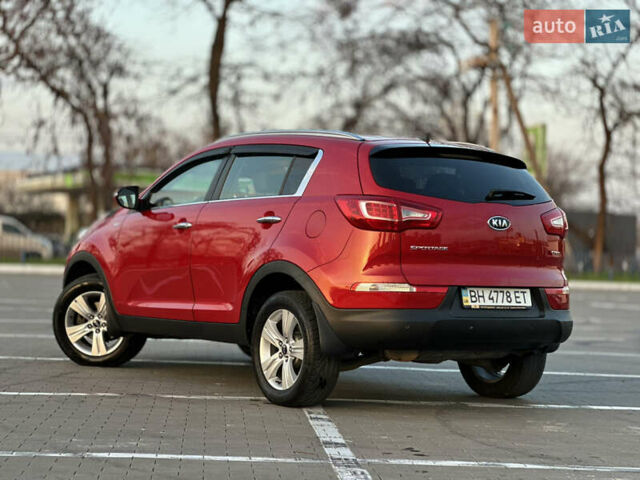 Червоний Кіа Sportage, об'ємом двигуна 2 л та пробігом 150 тис. км за 13500 $, фото 10 на Automoto.ua
