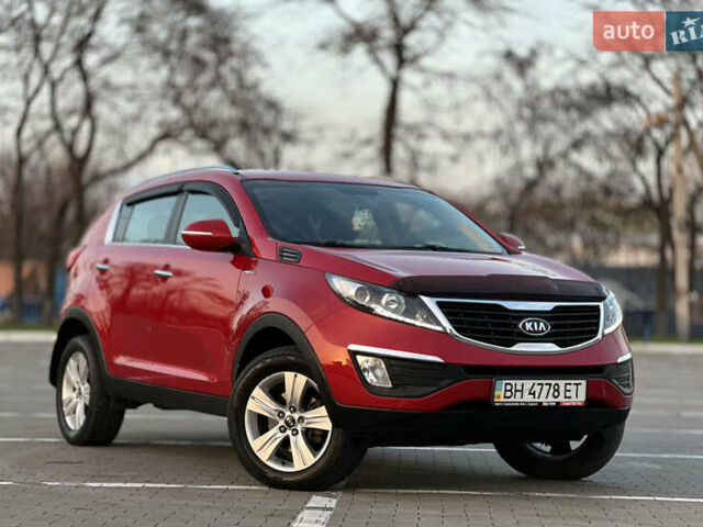 Червоний Кіа Sportage, об'ємом двигуна 2 л та пробігом 150 тис. км за 13500 $, фото 13 на Automoto.ua