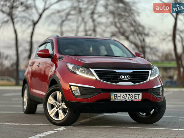 Червоний Кіа Sportage, об'ємом двигуна 2 л та пробігом 150 тис. км за 13500 $, фото 1 на Automoto.ua