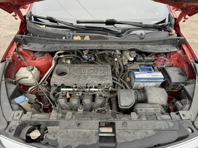 Красный Киа Sportage, объемом двигателя 2.4 л и пробегом 280 тыс. км за 9700 $, фото 11 на Automoto.ua