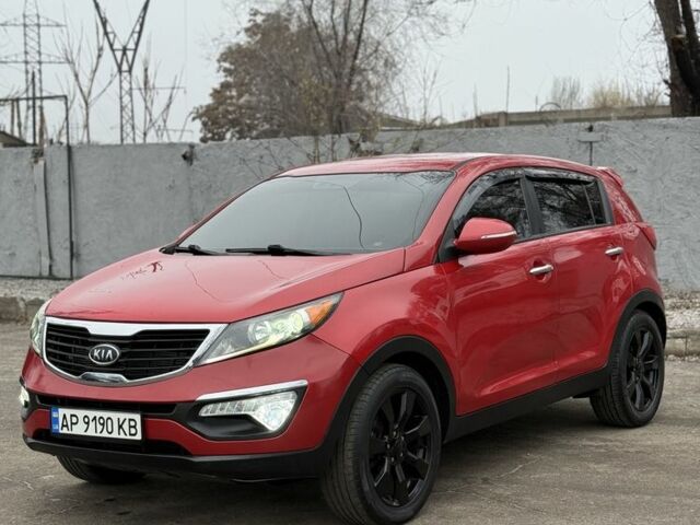 Красный Киа Sportage, объемом двигателя 2.4 л и пробегом 280 тыс. км за 9700 $, фото 2 на Automoto.ua