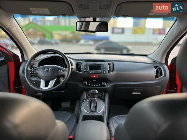 Червоний Кіа Sportage, об'ємом двигуна 2 л та пробігом 150 тис. км за 13500 $, фото 42 на Automoto.ua