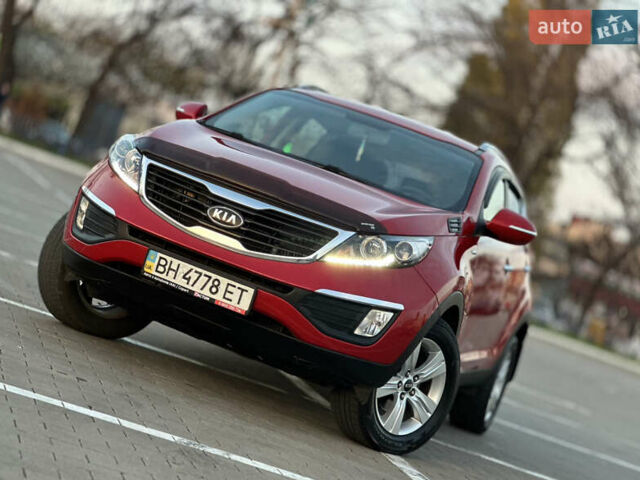 Червоний Кіа Sportage, об'ємом двигуна 2 л та пробігом 150 тис. км за 13500 $, фото 8 на Automoto.ua