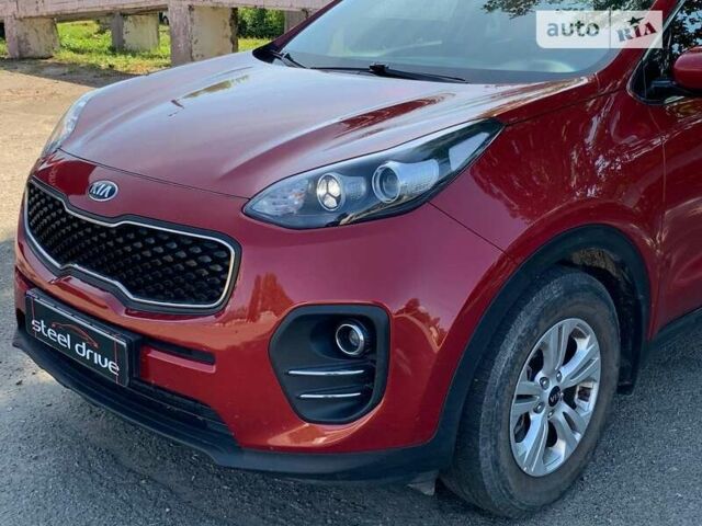 Червоний Кіа Sportage, об'ємом двигуна 1.7 л та пробігом 58 тис. км за 15999 $, фото 2 на Automoto.ua