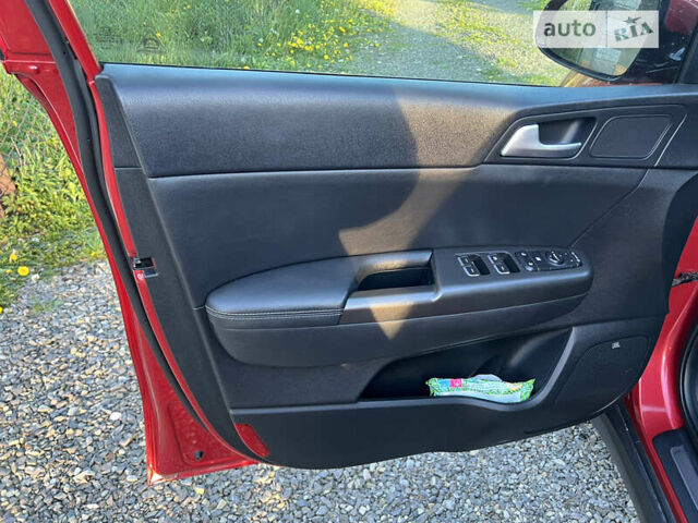 Красный Киа Sportage, объемом двигателя 2 л и пробегом 130 тыс. км за 19300 $, фото 22 на Automoto.ua