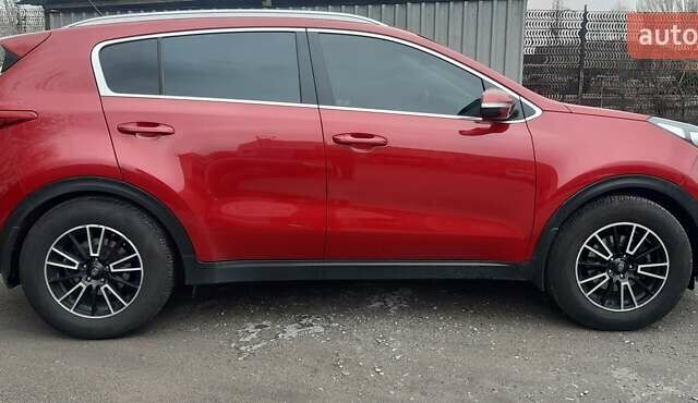 Красный Киа Sportage, объемом двигателя 2 л и пробегом 160 тыс. км за 15999 $, фото 6 на Automoto.ua