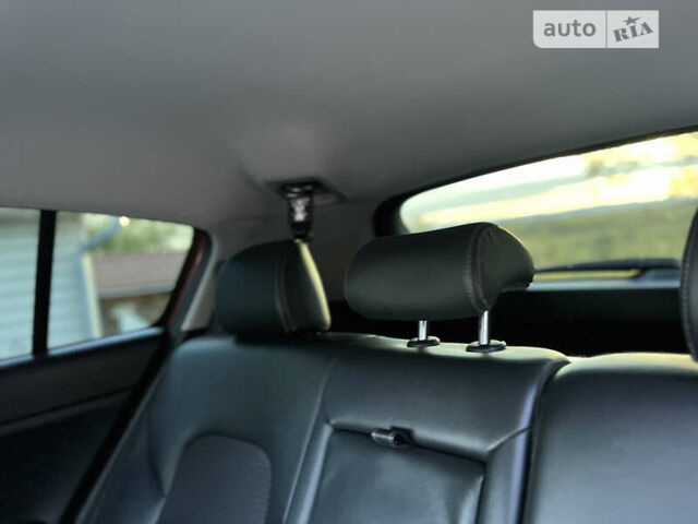 Красный Киа Sportage, объемом двигателя 2 л и пробегом 130 тыс. км за 19300 $, фото 12 на Automoto.ua