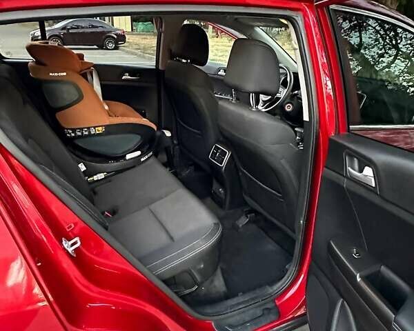 Червоний Кіа Sportage, об'ємом двигуна 2.4 л та пробігом 140 тис. км за 14200 $, фото 2 на Automoto.ua