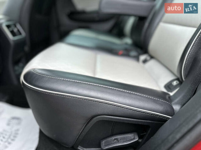 Красный Киа Sportage, объемом двигателя 1.6 л и пробегом 168 тыс. км за 17850 $, фото 119 на Automoto.ua