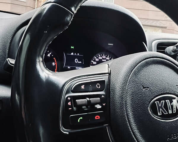 Красный Киа Sportage, объемом двигателя 1.69 л и пробегом 152 тыс. км за 16750 $, фото 47 на Automoto.ua
