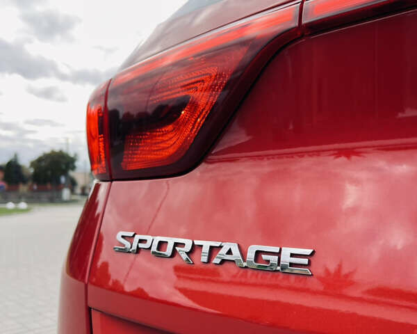 Красный Киа Sportage, объемом двигателя 1.69 л и пробегом 152 тыс. км за 16750 $, фото 23 на Automoto.ua