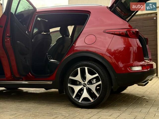 Червоний Кіа Sportage, об'ємом двигуна 2 л та пробігом 97 тис. км за 21800 $, фото 40 на Automoto.ua