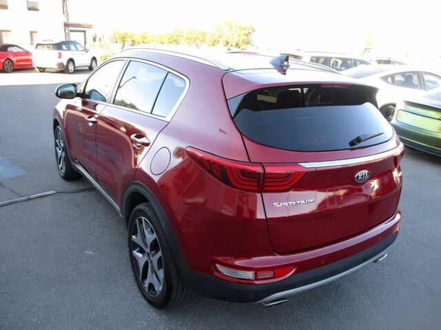 Киа Sportage 2017 в Львове на Automoto.ua Красный Киа Sportage, объемом двигателя 2 л и пробегом 57 тыс. км за 3400 $, фото 6 на Automoto.ua
