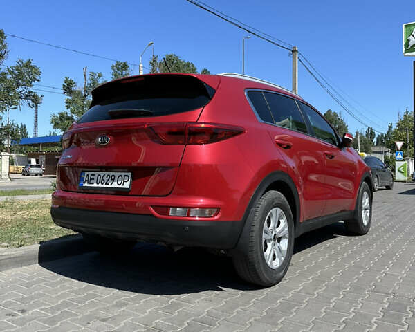 Красный Киа Sportage, объемом двигателя 1.69 л и пробегом 108 тыс. км за 17500 $, фото 14 на Automoto.ua