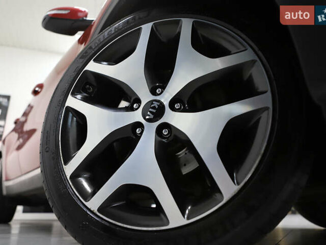 Красный Киа Sportage, объемом двигателя 2 л и пробегом 144 тыс. км за 21800 $, фото 28 на Automoto.ua