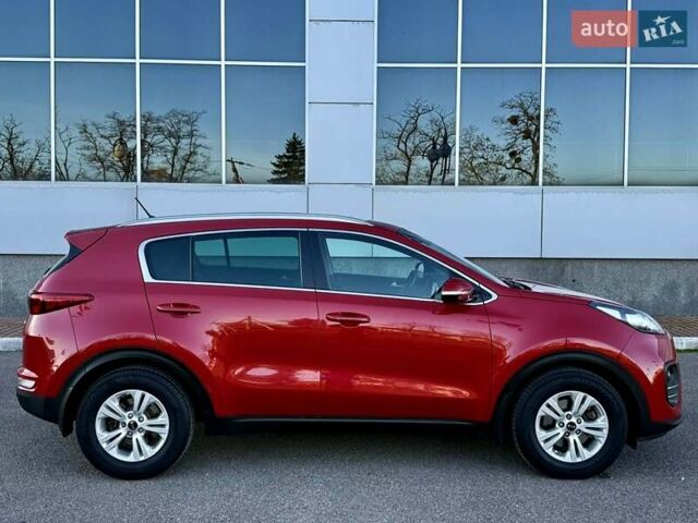 Червоний Кіа Sportage, об'ємом двигуна 1.69 л та пробігом 58 тис. км за 18800 $, фото 6 на Automoto.ua