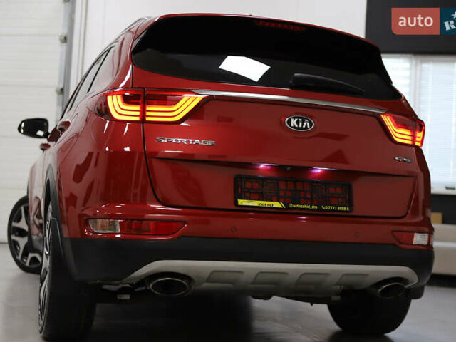 Красный Киа Sportage, объемом двигателя 2 л и пробегом 144 тыс. км за 21800 $, фото 4 на Automoto.ua