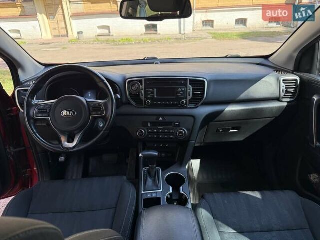 Червоний Кіа Sportage, об'ємом двигуна 2 л та пробігом 138 тис. км за 17500 $, фото 12 на Automoto.ua