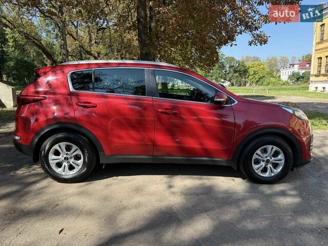 Червоний Кіа Sportage, об'ємом двигуна 2 л та пробігом 138 тис. км за 17500 $, фото 3 на Automoto.ua