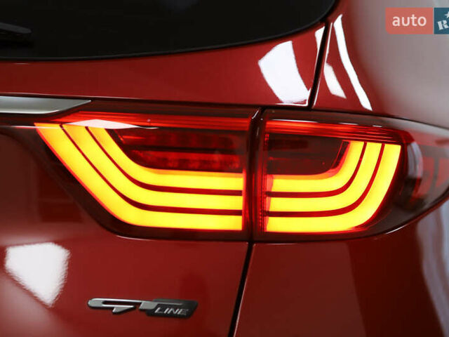 Красный Киа Sportage, объемом двигателя 2 л и пробегом 144 тыс. км за 21800 $, фото 51 на Automoto.ua