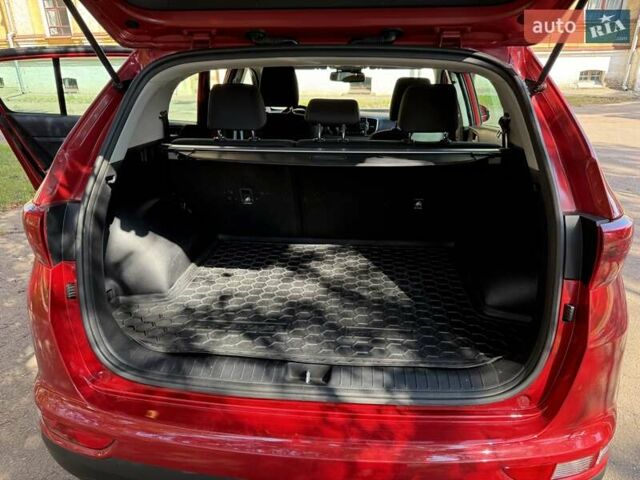 Червоний Кіа Sportage, об'ємом двигуна 2 л та пробігом 138 тис. км за 17500 $, фото 13 на Automoto.ua