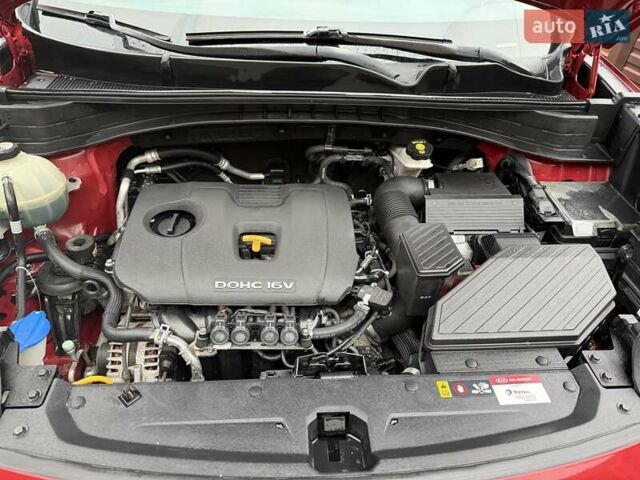 Красный Киа Sportage, объемом двигателя 2 л и пробегом 110 тыс. км за 17600 $, фото 16 на Automoto.ua