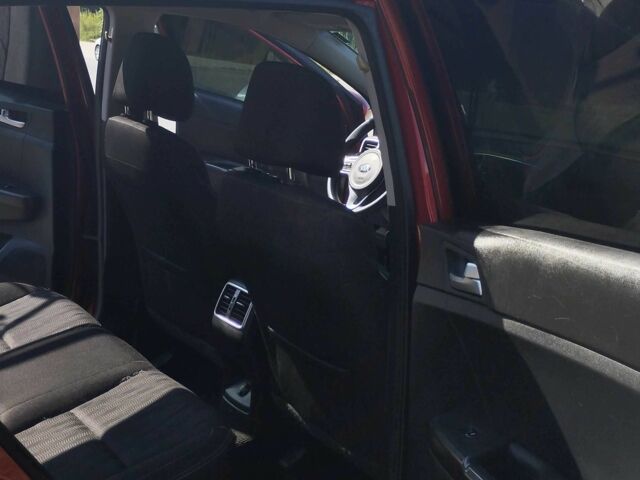 Красный Киа Sportage, объемом двигателя 2.4 л и пробегом 270 тыс. км за 303 $, фото 9 на Automoto.ua