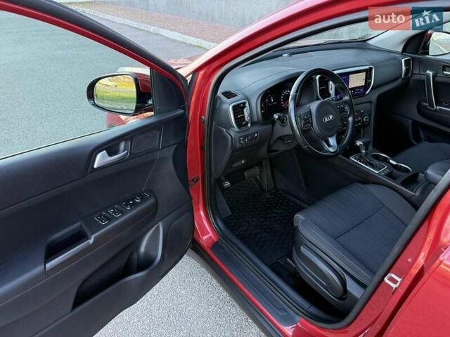 Червоний Кіа Sportage, об'ємом двигуна 1.69 л та пробігом 58 тис. км за 18800 $, фото 25 на Automoto.ua