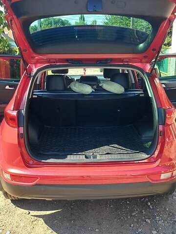 Красный Киа Sportage, объемом двигателя 1.69 л и пробегом 122 тыс. км за 17500 $, фото 10 на Automoto.ua