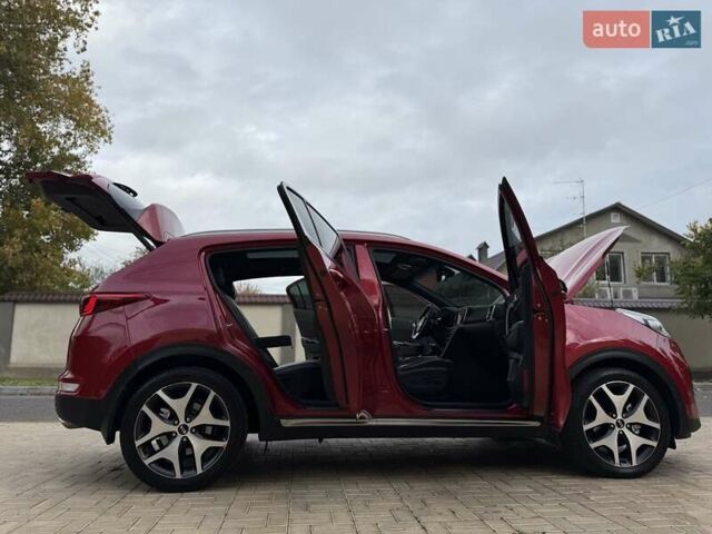 Червоний Кіа Sportage, об'ємом двигуна 2 л та пробігом 97 тис. км за 20700 $, фото 55 на Automoto.ua