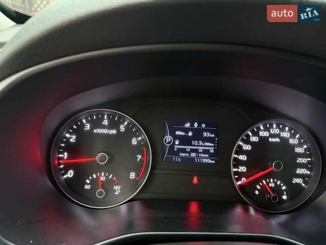 Красный Киа Sportage, объемом двигателя 2 л и пробегом 110 тыс. км за 17600 $, фото 15 на Automoto.ua