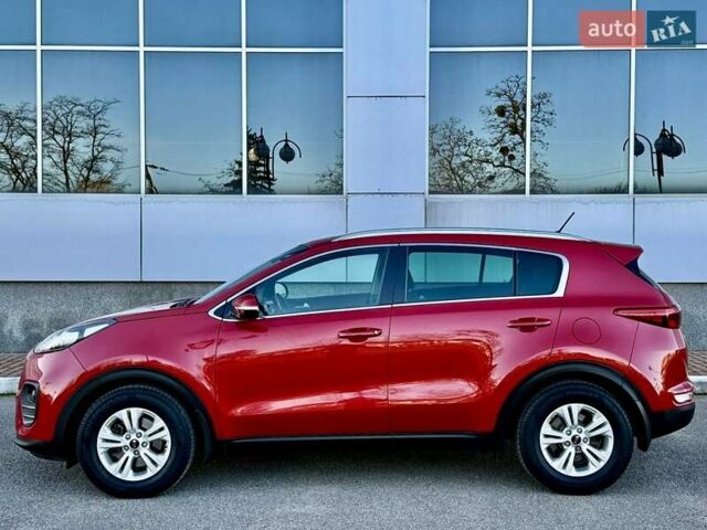 Червоний Кіа Sportage, об'ємом двигуна 1.69 л та пробігом 58 тис. км за 18800 $, фото 7 на Automoto.ua