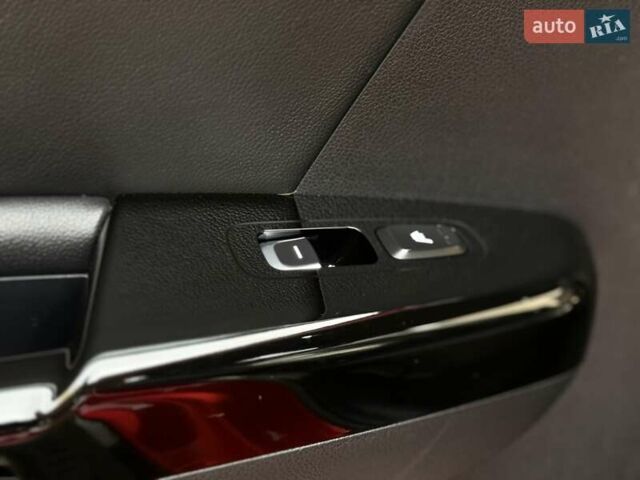 Червоний Кіа Sportage, об'ємом двигуна 2 л та пробігом 97 тис. км за 20700 $, фото 32 на Automoto.ua